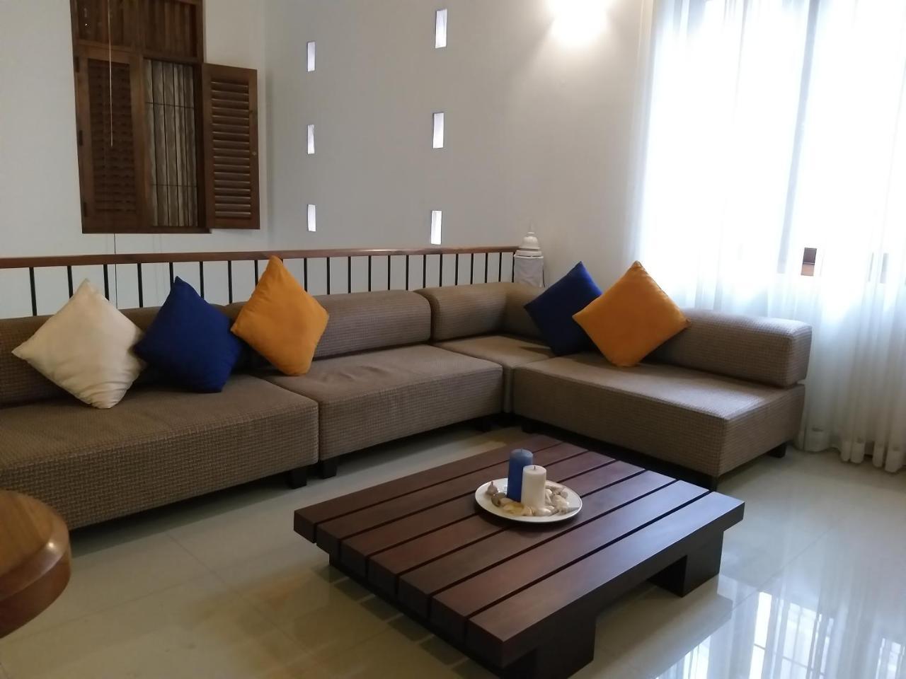 Cosy Nest Home Stay Negombo Exteriör bild