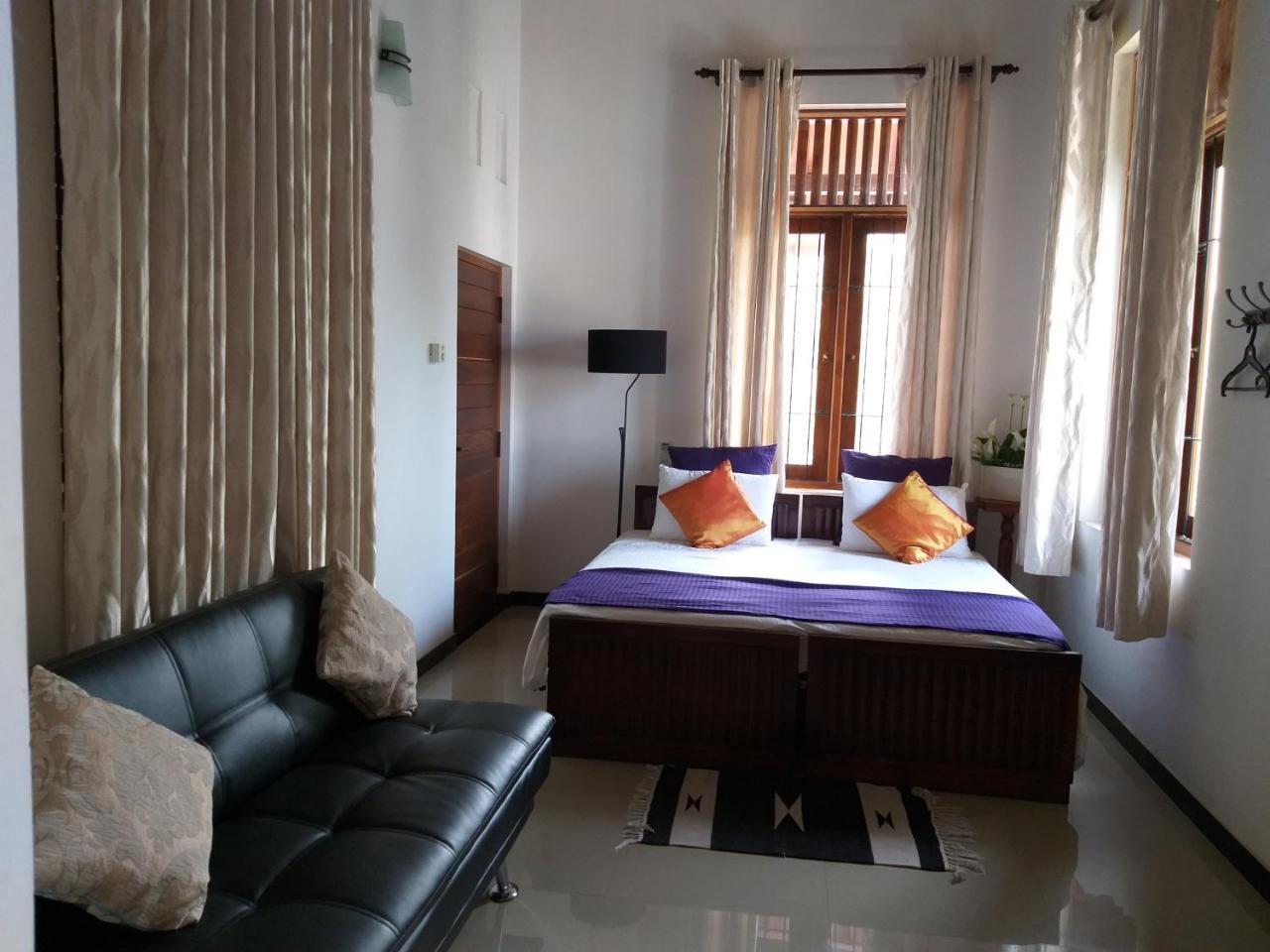 Cosy Nest Home Stay Negombo Exteriör bild